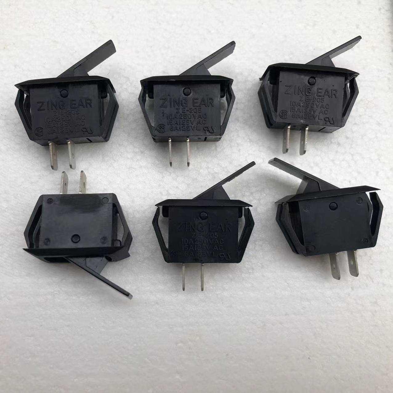 ZE-205常开 常闭  带手柄船型开关 冰箱船型开关 AE8320-A