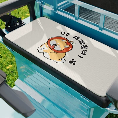 Avtomobil döşəmə paspasları — Cartoon Ice Silk Universal Seat - make-a-fortune-3570cm-ice-silk-cushion