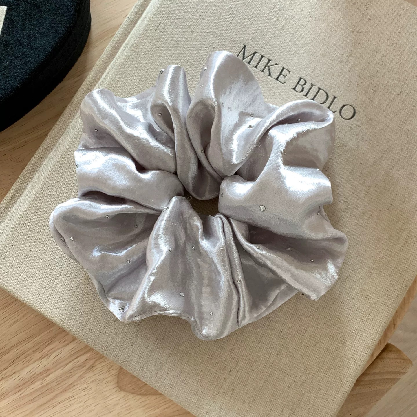 52# silver gypsophila satin large intestine hair tie about 16cm