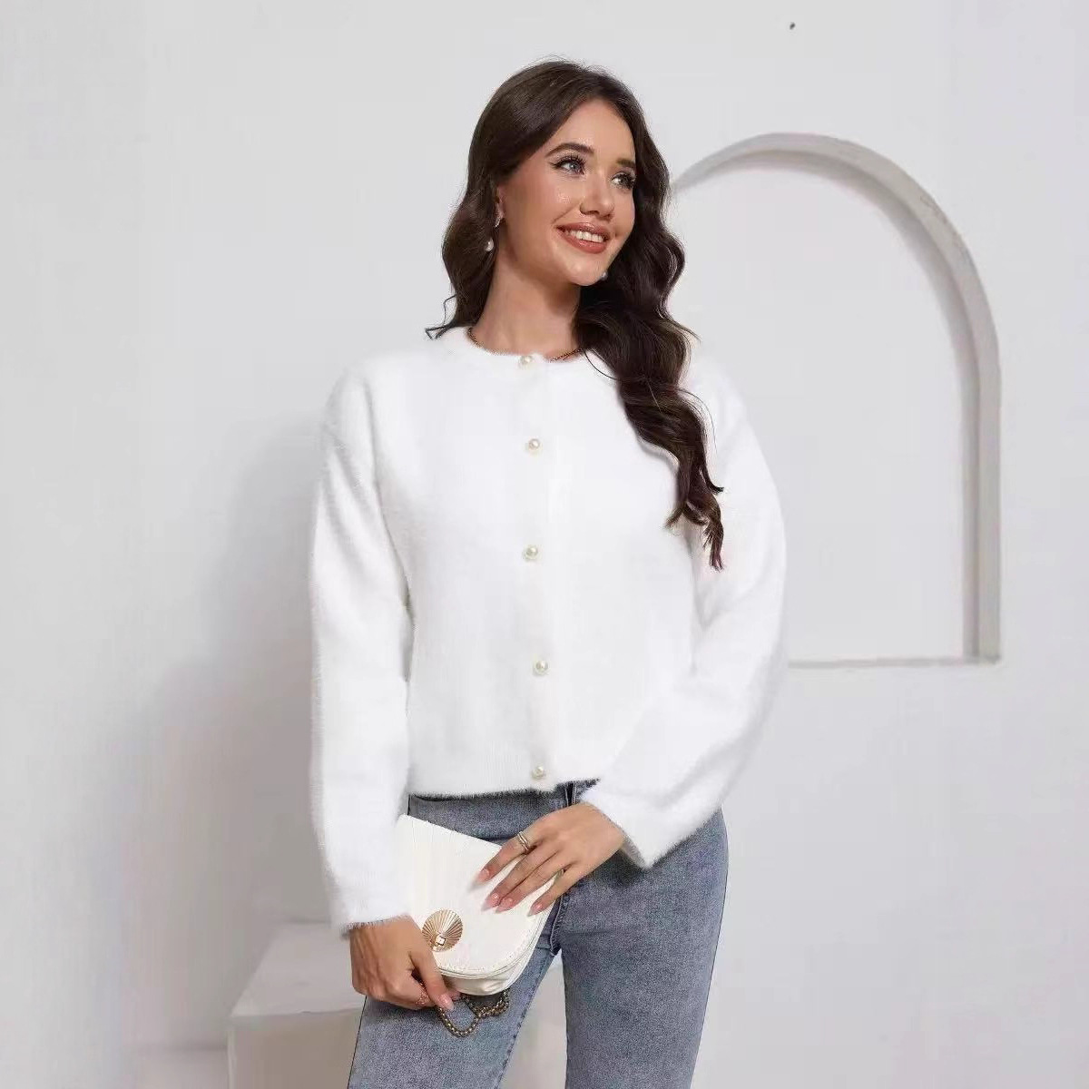 Cross-Border Short Knitted Cardigan for Women's Autumn and Winter Outer Wear, Loose and Lazy Imitation Mink Velvet Long-Sleeved Sweater, Western-Style Top Jacket