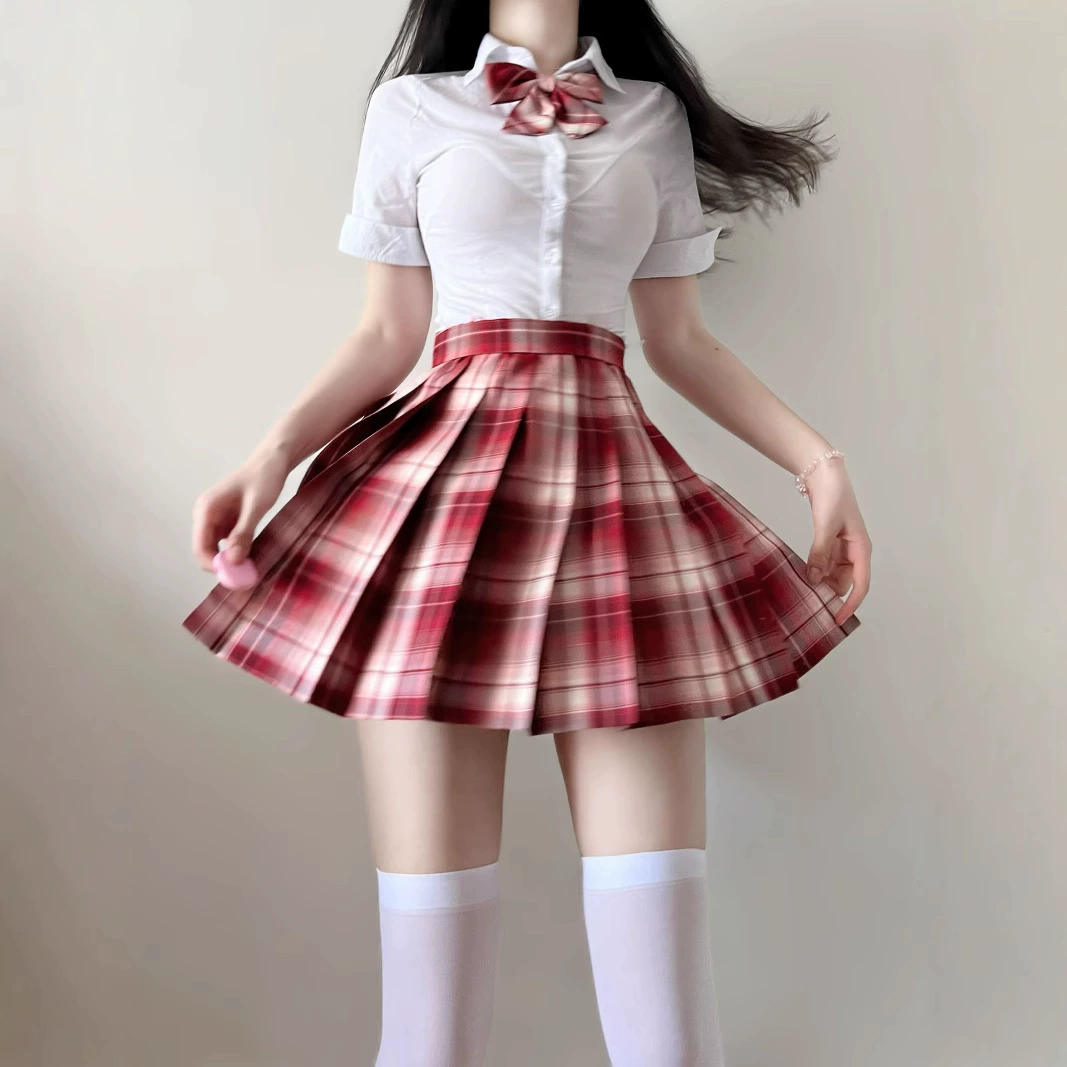 Платье? Нет. The input is a skirt. Translate: "Genuine summer student pleated skirt, high waist"