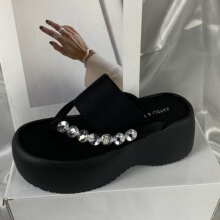 2025PVC�¿�ins�������ڼҾ�Ь���и��Ź�����Ь��Ьʱ�йŵ䱬��