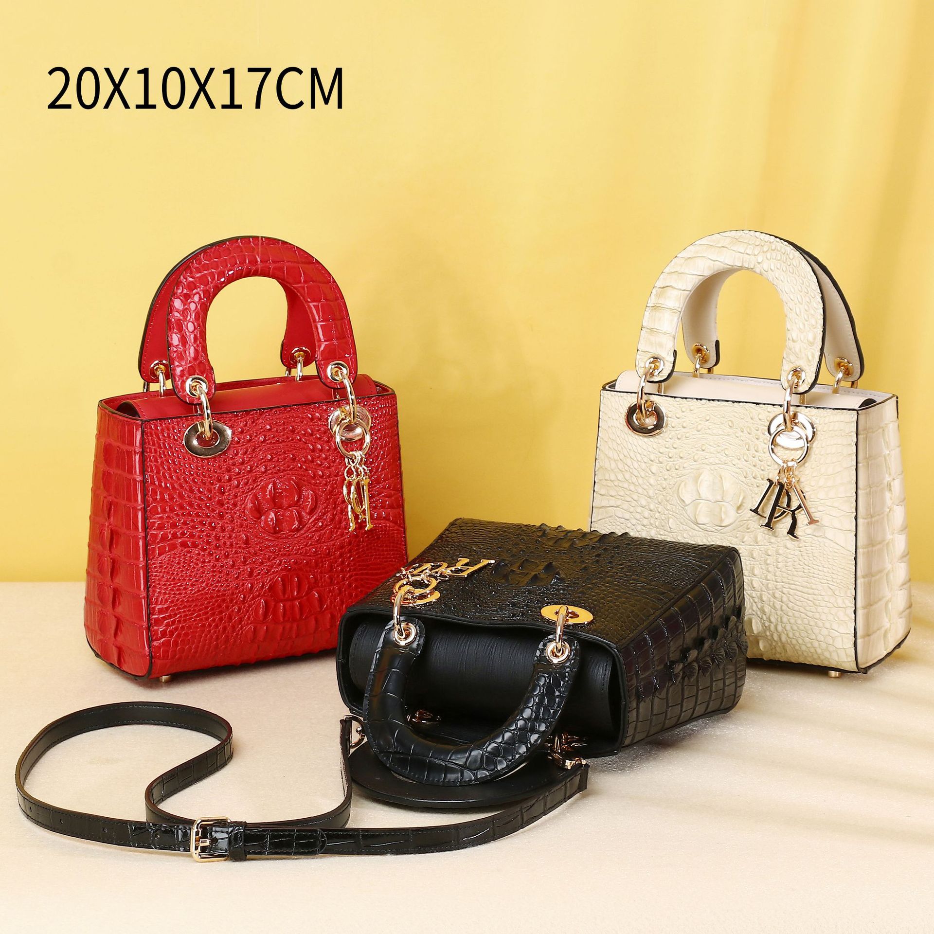 Túi đeo chéo nữ dây xích họa tiết vân cá sấu cổ điển 20 inch