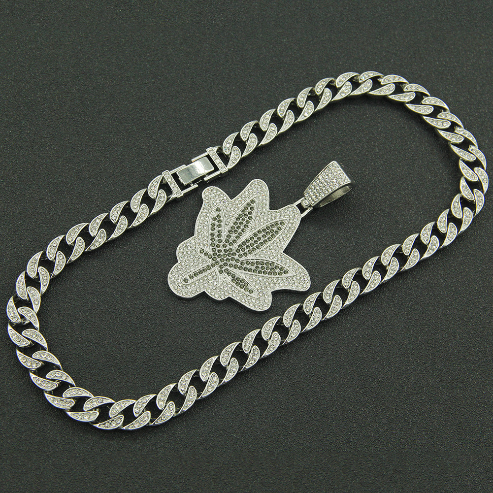 European and American hip-hop full diamond leaf maple leaf pendant menu0027s necklace