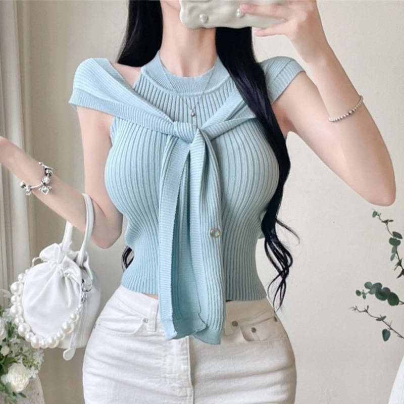 South Korea's Dongdaemun Women's Fashionable and Versatile Shawl Design + Sleeveless Vest Knitwear Two-Piece Top