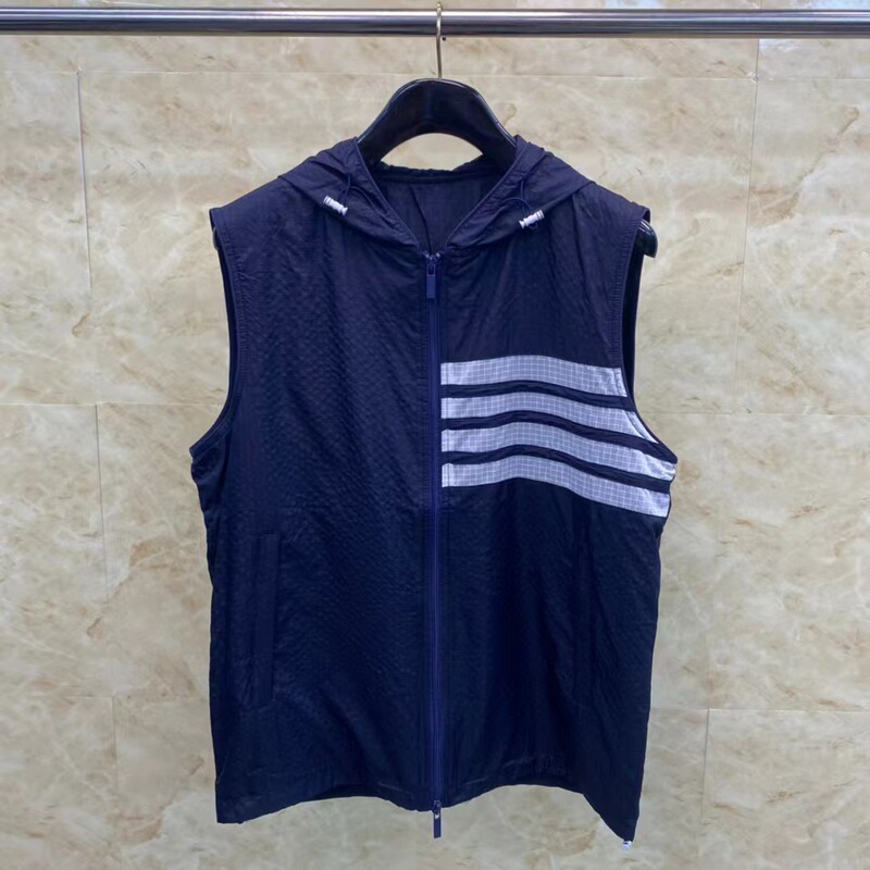 Factory Direct TB Fashion Brand Men's and Women's Knitted Four-Bar Stripe Woven Sleeveless Hooded Zipper Coat Vest