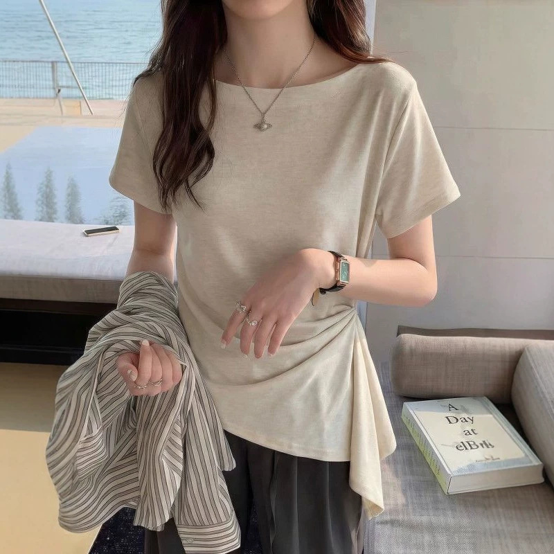 Plus-Size Irregular Hem Short-Sleeve T-Shirt for Women, Summer 2026 New Style, Loose Fit, Slimming, Tummy-Covering Outerwear Top Plus-Size Irregular Hem Short-Sleeve T-Shirt for Women, Summer 2026 New Style, Loose Fit, Slimming, Tummy-Covering Outerwear Top