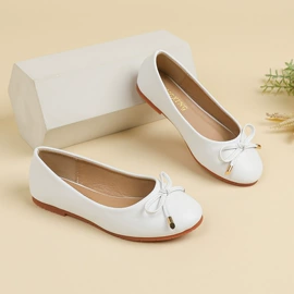 童皮鞋;童凉鞋;水晶/水钻鞋