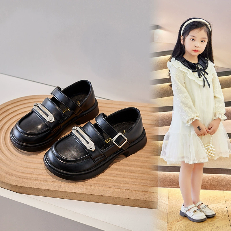 Детская кожаная обувь 2024, весна, новинка для девочек, черные кожаные туфли с круглым носком в британском стиле, Детские Лоферы среднего и большого размера, модные