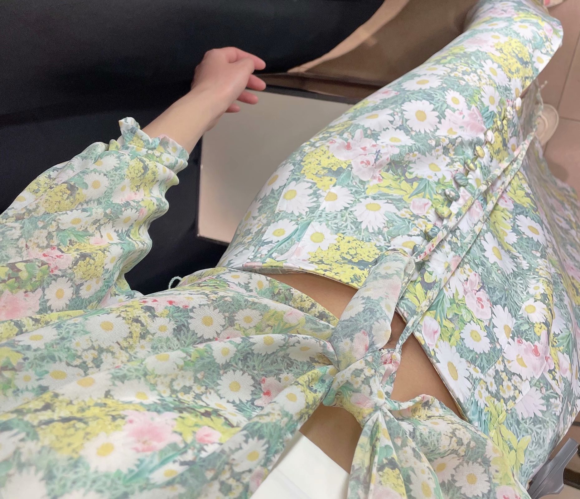 Al por mayor nueva falda midi dividida con estampado floral NSAM54116