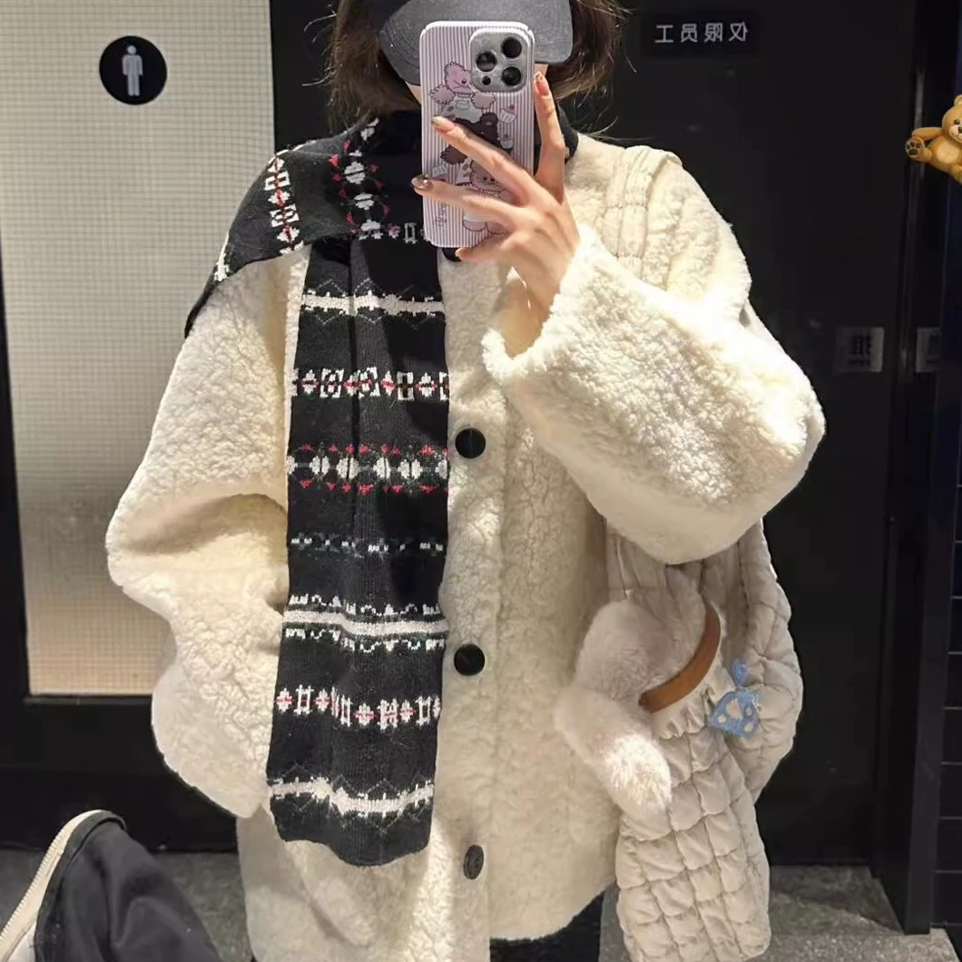 Белое пальто из баранины женский 2024 новый уникальный зимний супер красивый корейский маленький пушистый топ