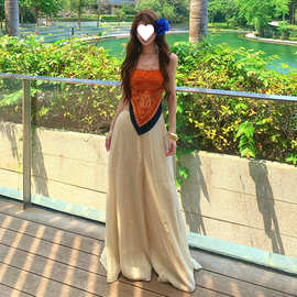 海边多巴胺出游度假穿搭女夏季橘色印花吊带背心直筒阔腿裤两件套