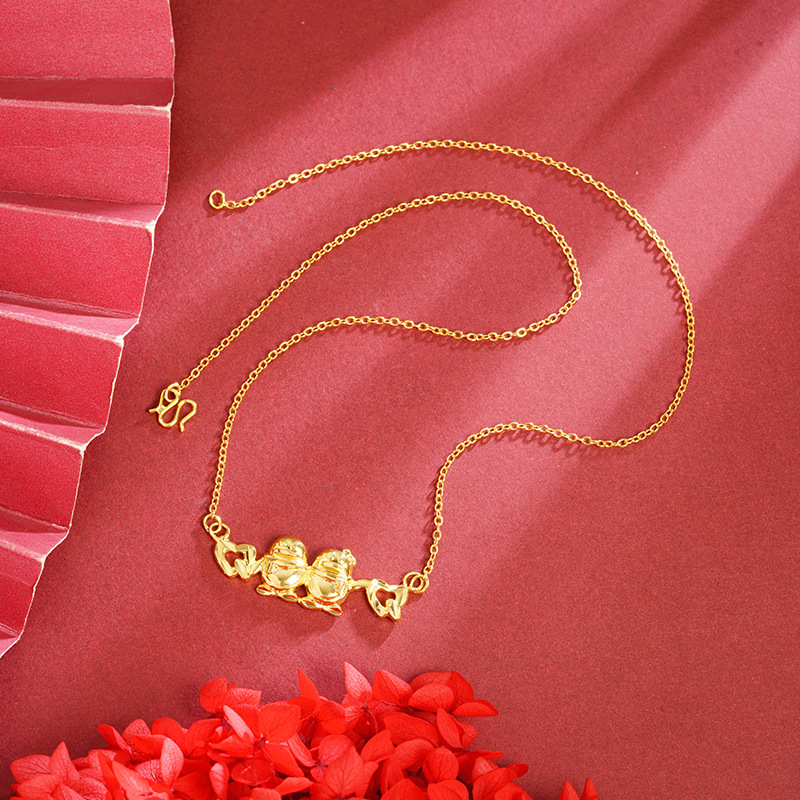 Verano nuevo lujo ligero lindos pingüinos collares pareja hombre y mujer todo-en - uno Vietnam oro largo no se desvanece joyas chapadas en oro