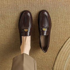 The final style of vintage polished cowhide loafers plus velvet 2023 spring and summer British style genuine leather casual shoes small leather shoes