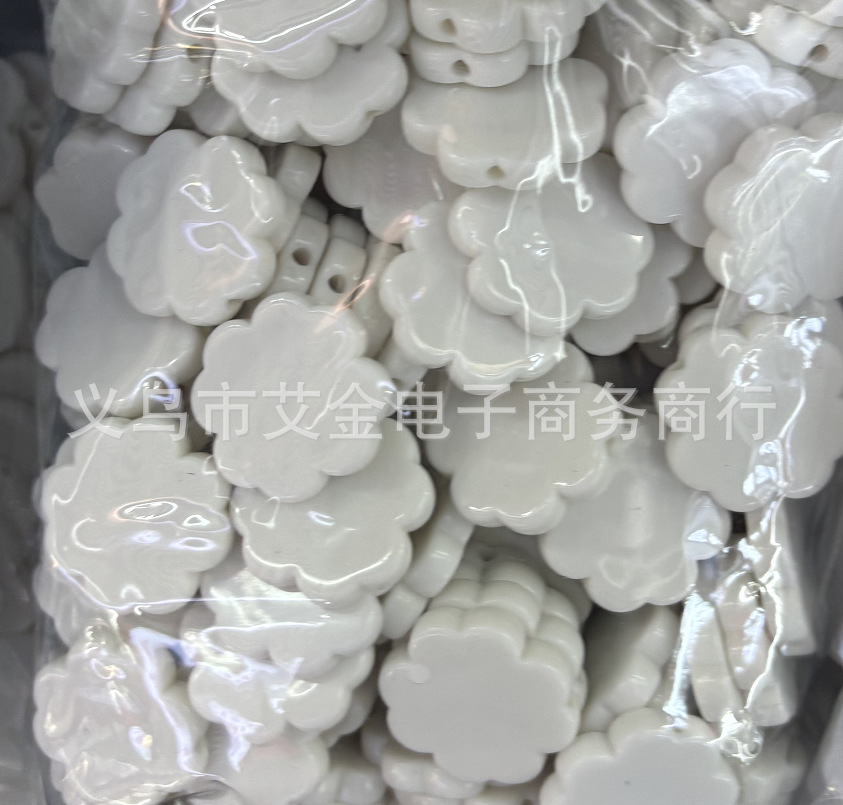 16#30mm 네잎클로버 0.5kg 약 110개