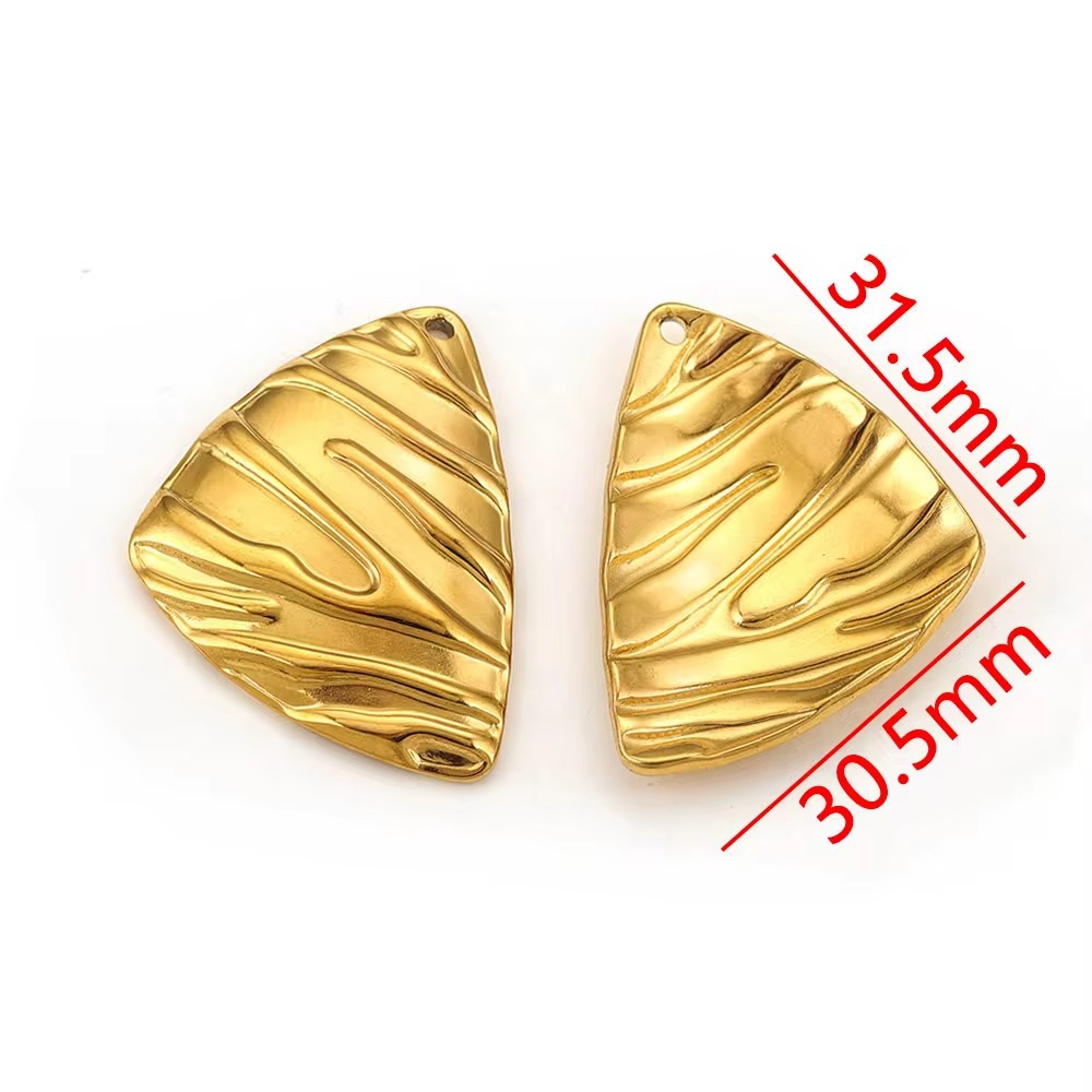 Acero inoxidable pentagonal concha de titanio colgante colgante colgante collar de titanio 18K oro color protector accesorios collar acero titanio joyería DIY