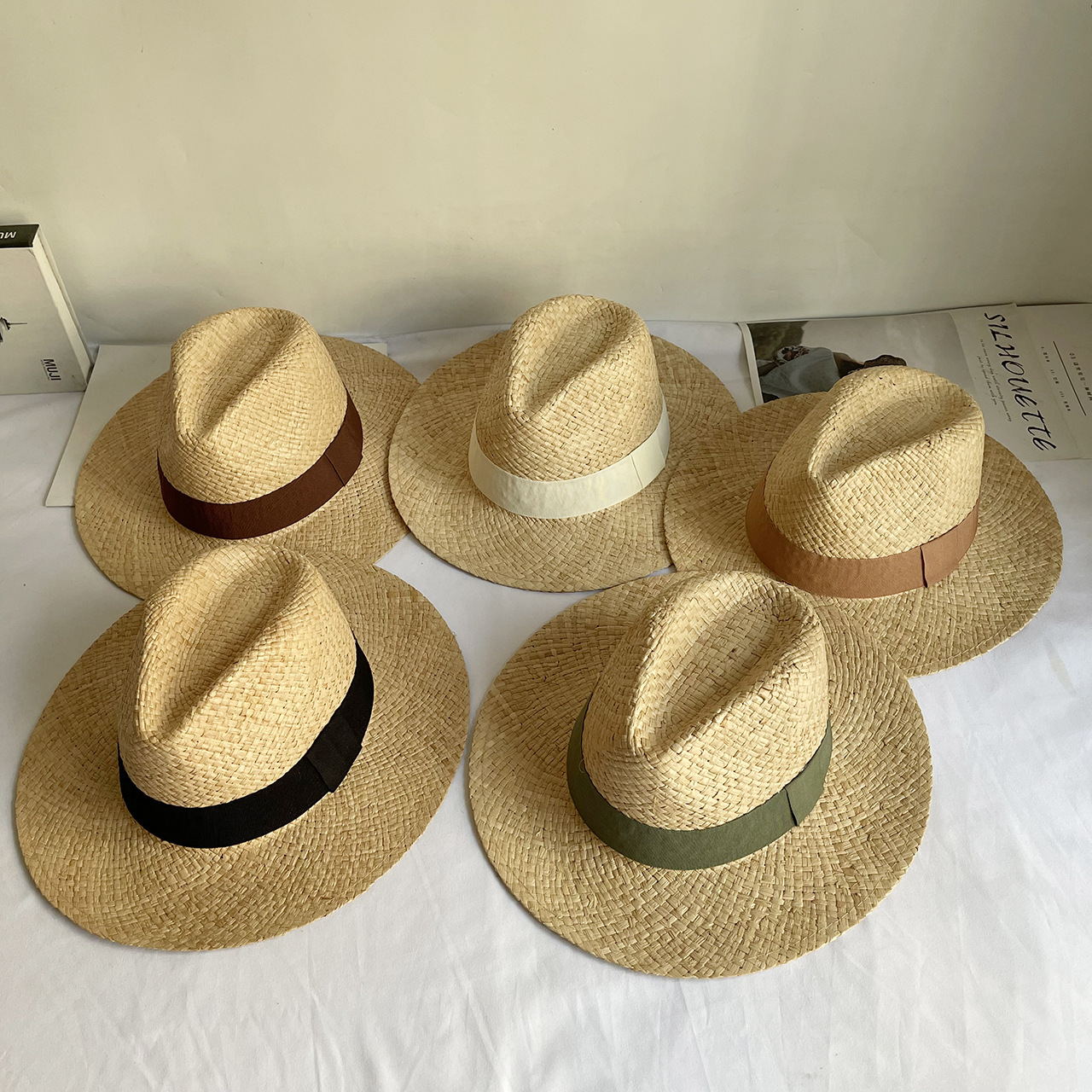 Unisex Vacation Solid Color Flat Eaves Straw Hat display picture 2