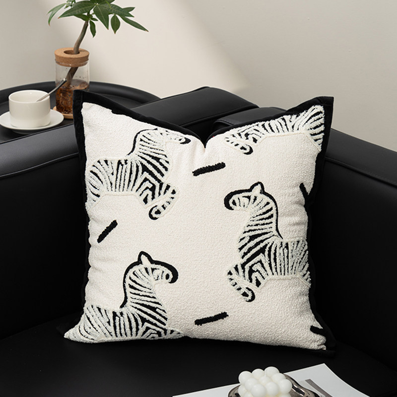 Luz de lujo de alta gama sofá de sala de estar almohada en el viento lindo cebra almohada de respaldo ventana almohada de ventana flotante almohada de respaldo funda negro y blanco