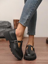 F 43362 Retro Round Toe Loafers ����Բͷ�ָ�Ь ŷ���羳