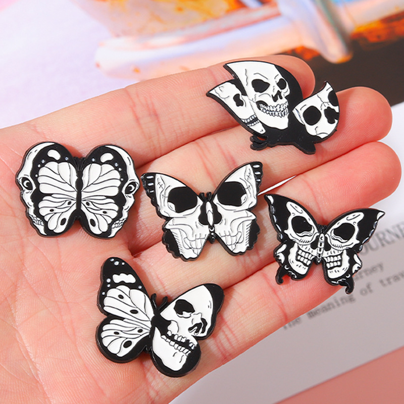 Novelty Butterfly Skull Alloy Stoving Varnish Metal Brooches display picture 5