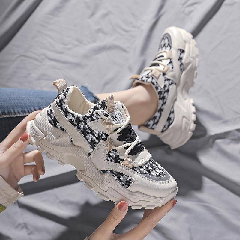 Atmungsaktive Plateauschuhe mit dicker Sohle für Damen, Papa-Freizeitschuhe für Damen, Sommer 2023, neue Sportschuhe für Damen, trendige Damenschuhe_voghion.com