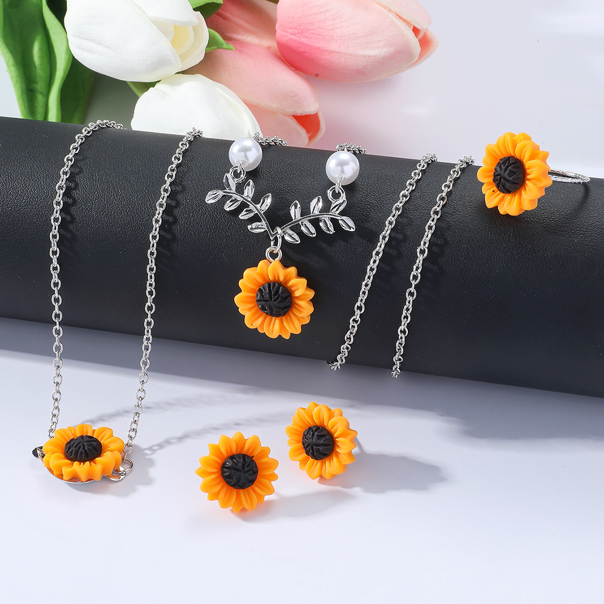 Daily, Date Occasion Alloy, glass Material Sunflower Pattern Simple Style Sunflower Alloy Glass Plating Women's Jewelry Set