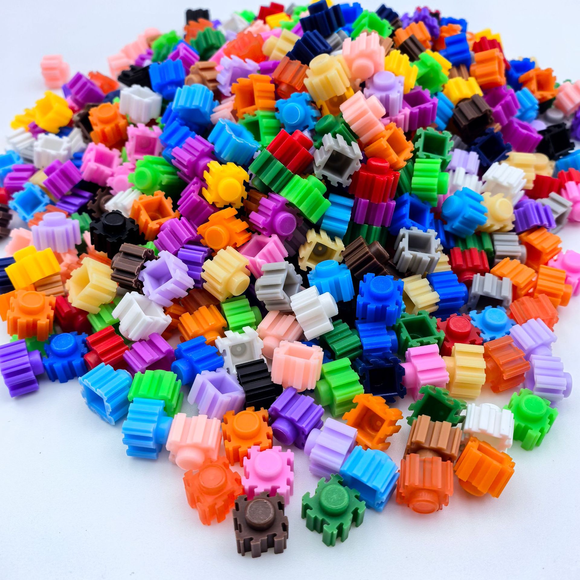 LEGO-kompatible 8mm kleine Teilchen Schüttgut Bausteine Großhandel Kinder Bastelzubehör Bildungs-Puzzlespielzeug