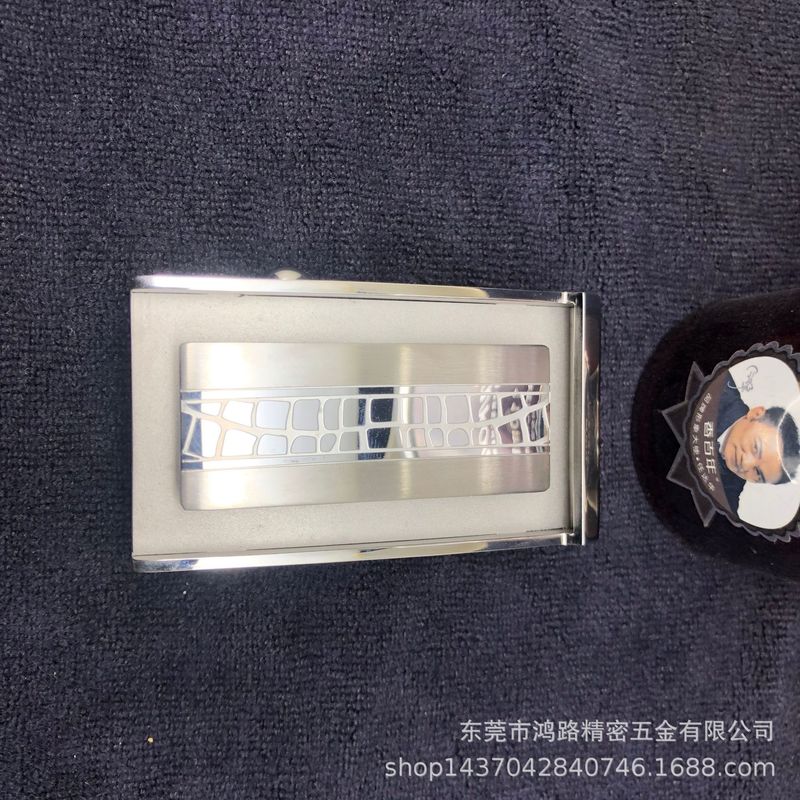 特価純304ステンレスベルトバックル、ジョイスティック内に自動ベルトバックルを着用し、工字が細かい|undefined