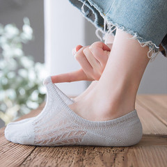 Women's boat socks, summer hollowed-out thin socks, low-cut cotton socks with a Japanese-style design—silicone anti-slip, invisible, and Instagram-worthy for summer.