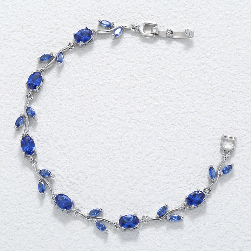 Xingyu Pre-Orders New Jewelry
