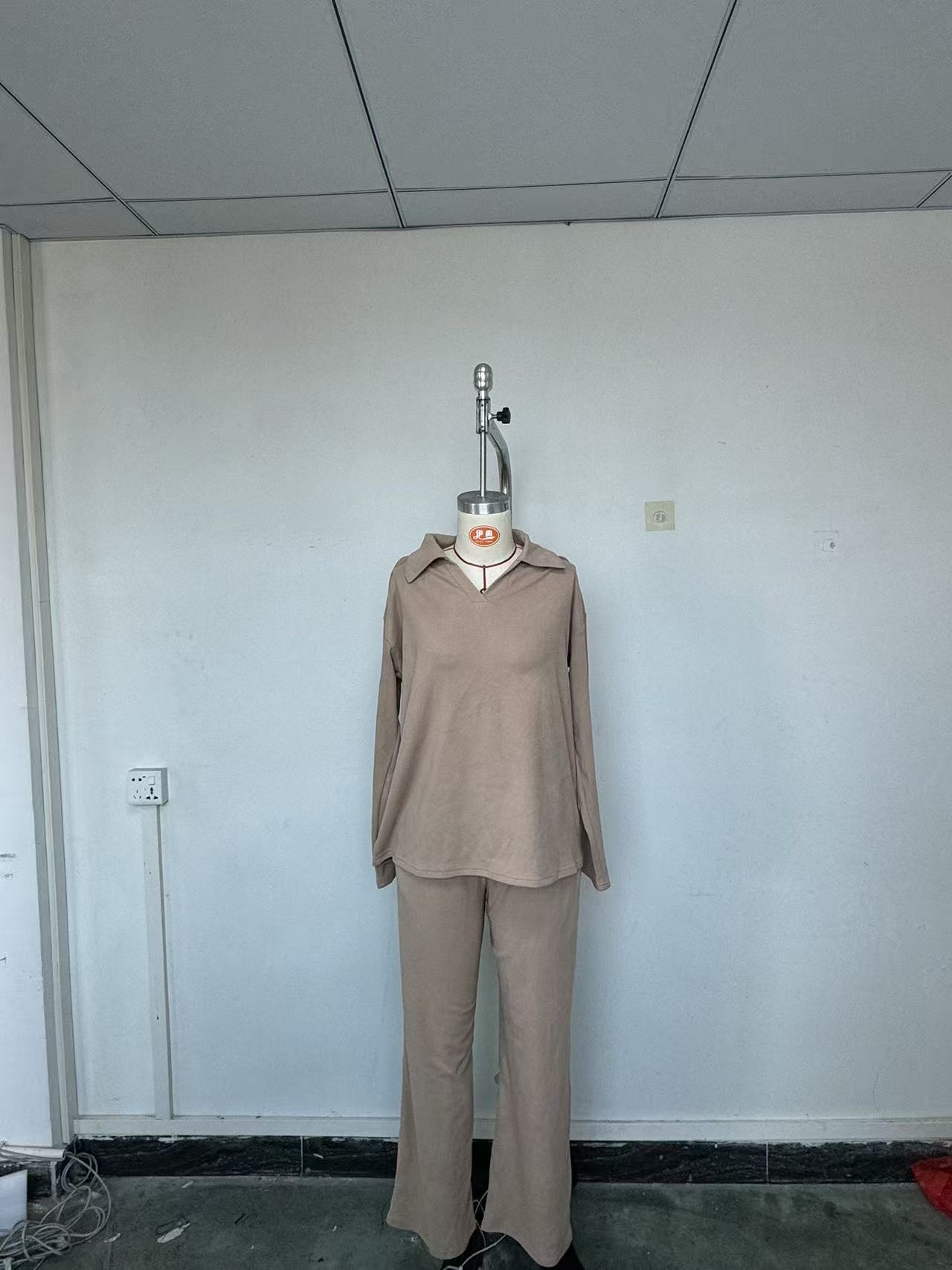 Damen Zweiteiler Set Mit Polo-kragen Pullover Und Hose Modisch_voghion.com