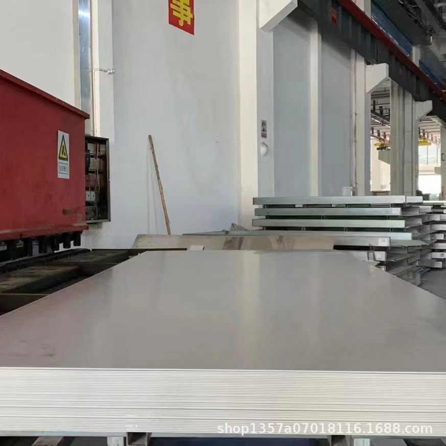 长寿 江津区201 304 316L热轧不锈钢板 达州中厚花纹板鲁盛坤批发