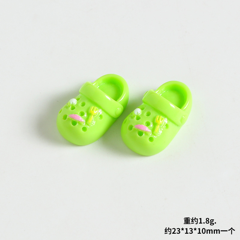 漫画マルチカラースリッパ樹脂アクセサリー diy クリーム接着剤携帯電話ケースヘアピンキーホルダー冷蔵庫マグネット材料卸売|undefined