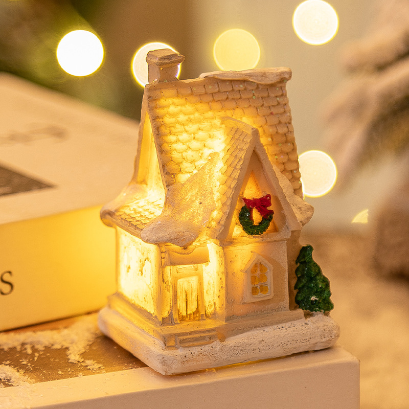 クリスマス新作装飾樹脂製ライト付きミニハウス クリスマスマイクロランドスケープ レトロ装飾置物ギフトライト|undefined
