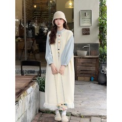 太った女の子の痩せた服装は森系の復古的な減齢で怠惰なニット馬甲ワンピースに上着を重ねて着ている