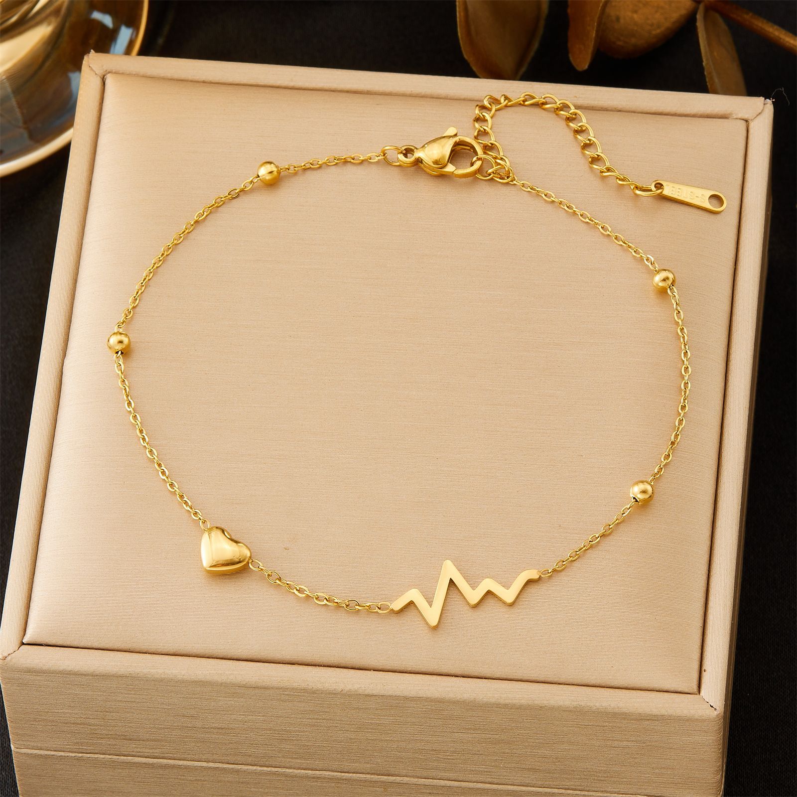 Amor de acero de titanio pulsera de tobillo mujer 2025 nueva marea electrocardiograma pulsera de tobillo pulsera
