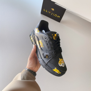 ����Ь�H���\��Ь͸�����eЬ��H�а�ЬCross-Border Trade