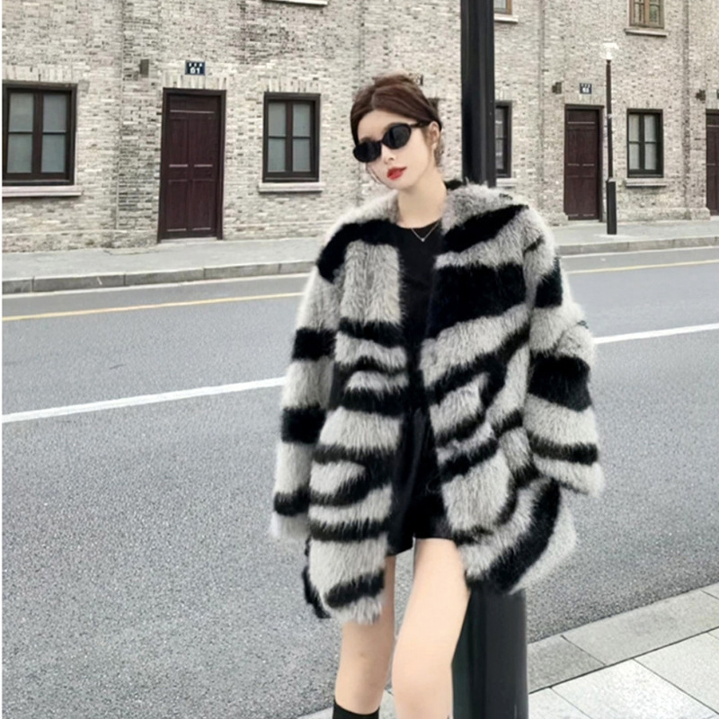 Women's Zebra Fur Coat Vintage Fur Faux Fox Fur Coat Autumn and Winter New Mid-length Cardigan Top