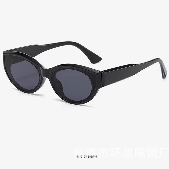 Солнечные очки Brand кошачий глаз в корейском стиле, 2-каратный акцент, UV-защита, чёрные/белые