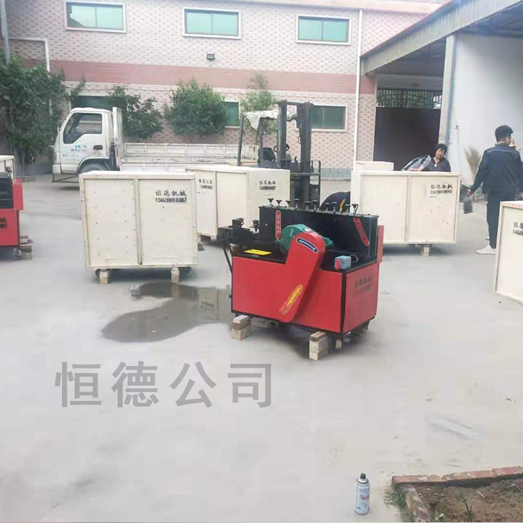 工地脚手架调直机弯曲管矫直机22/25/32弯曲管调直机全自动直管机