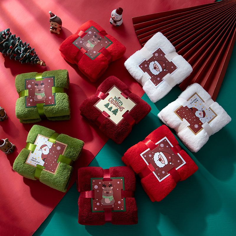 Christmas towel gift box with New Year towel creative holiday gift gifts cross-border foreign trade wholesale Christmas towel gift box with New Year towel creative holiday gift gifts cross-border foreign trade wholesale