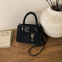 �߼���С����Ů2025�¿�͹Űٴ�б����r�������ϰ�С���б���