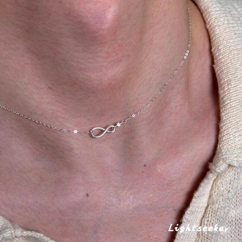 Minimalist Style Infinity Symbol Necklace for Women, Korean Style, Exquisite, Versatile, Exquisite and High-End, Ultra-Fine Clavicle Chain