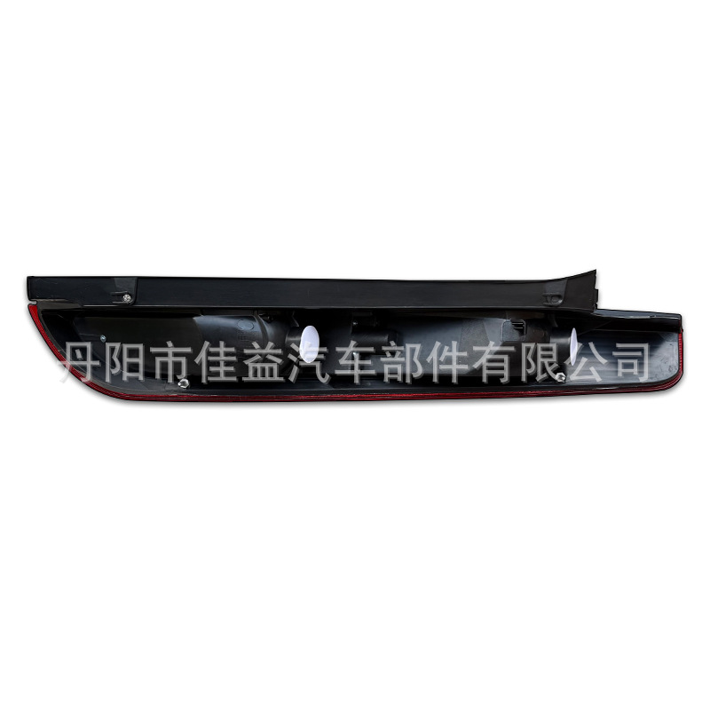 Suitable for Focus Classic Fox Hatchback Rear Tail Light Rear Brake Light Left and Right Tail Light 8M51-13W405-A