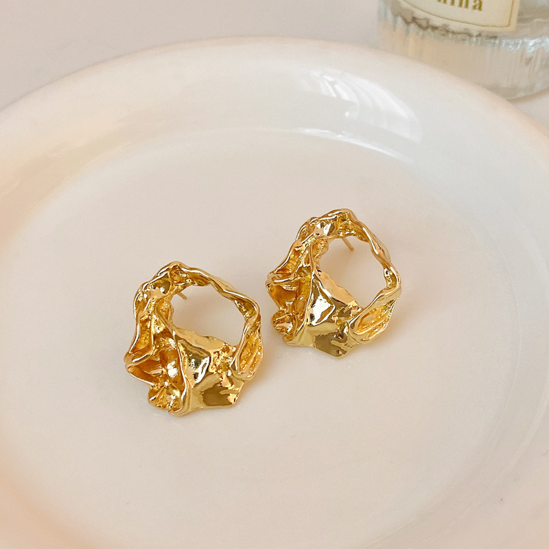 Holiday, Daily Occasion Metal Material Wholesale Jewelry Simple Style Heart Shape Flower Metal Plating Ear Studs