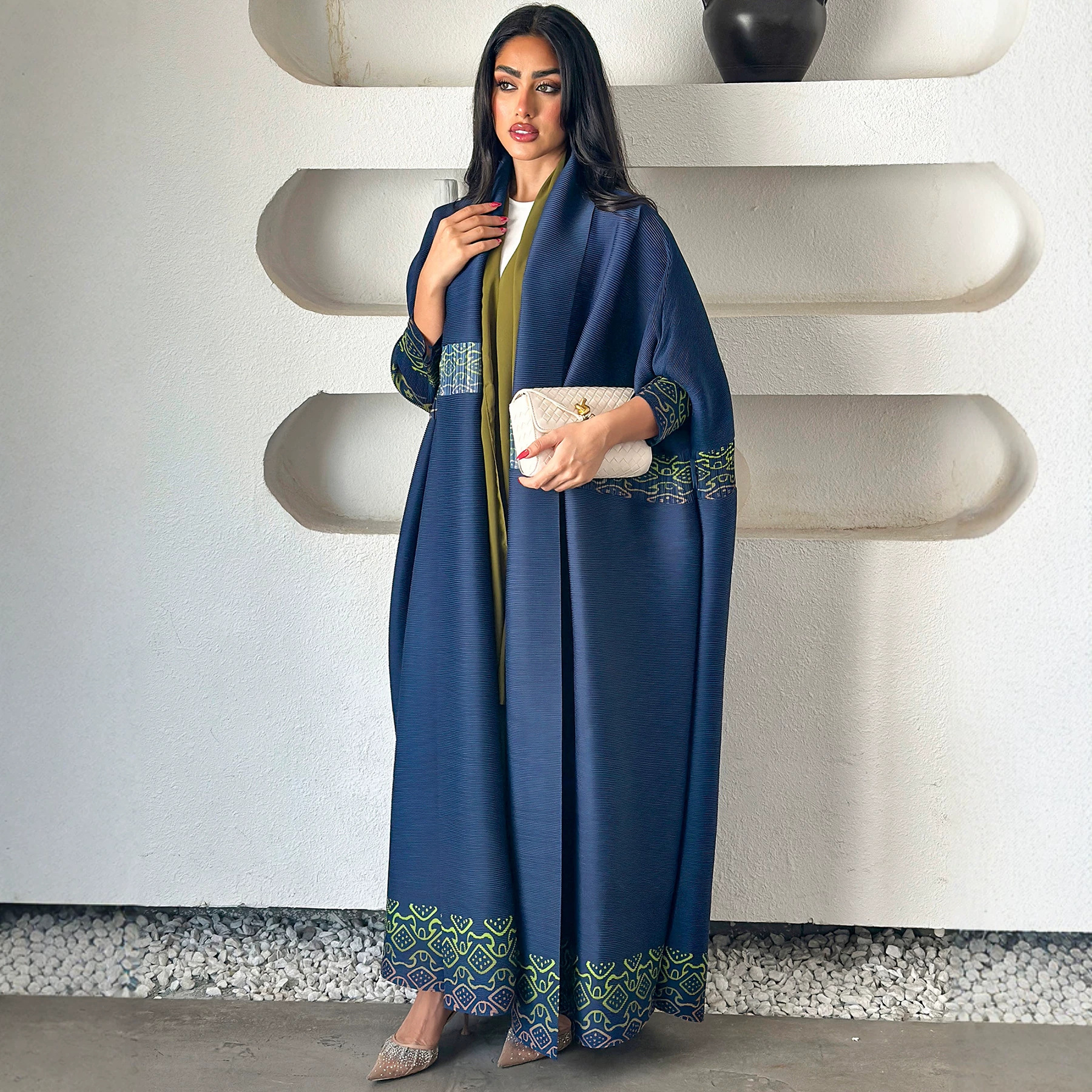 European and American style, sophisticated pleated printed long cardigan coat, loose shawl, batwing sleeve long robe trench coat