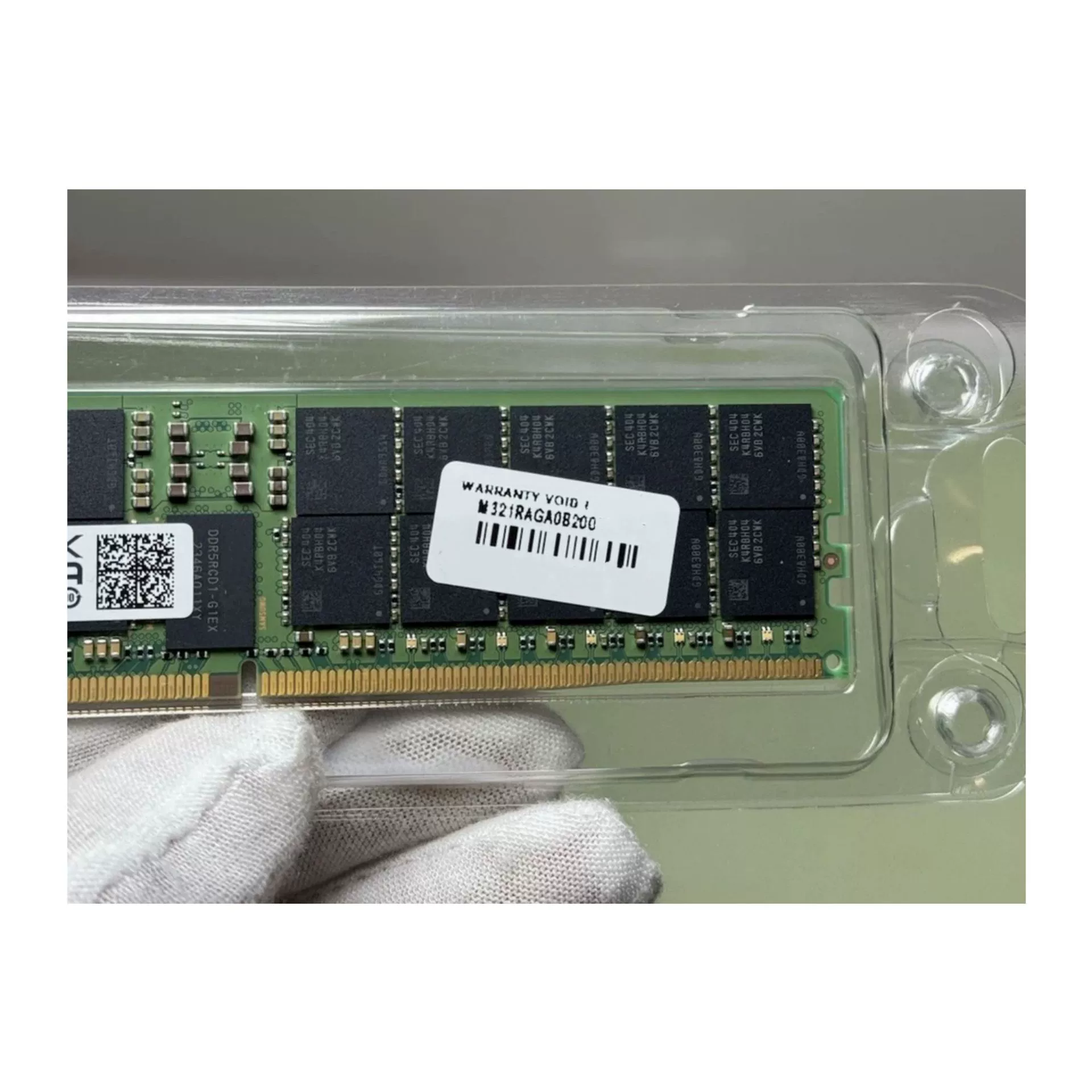 M321R4GA3PB0-CWM 128GB brand new boxed Samsuxx DDR5 5600MHz memory module