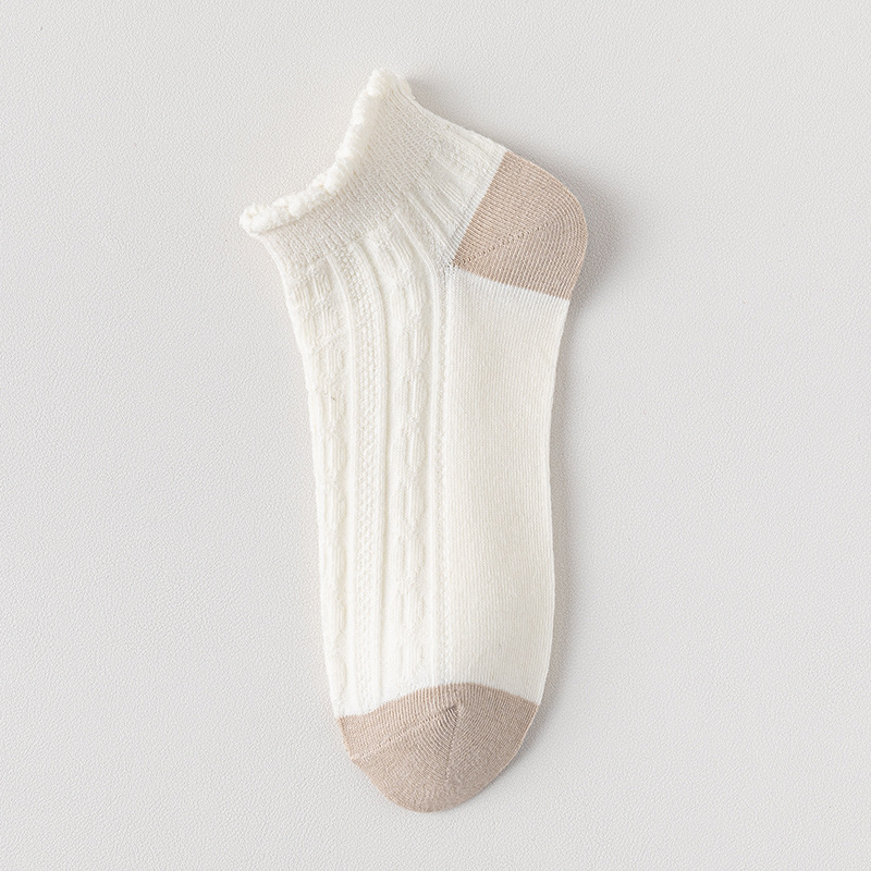 Calcetines de algodón de color sólido para mujer, calcetines finos para barco de primavera y verano, encaje a rayas, transpirable y absorbente de sudor, calcetines cortos japoneses al por mayor