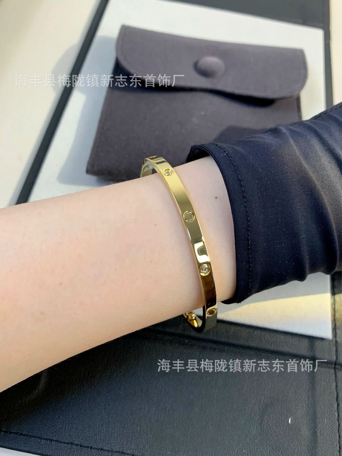 Gold - Narrow Edition - Four Diamonds
