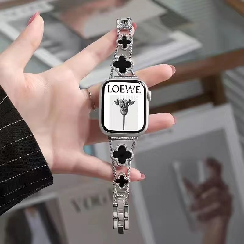 Apple iwatchS987654321世代の高度な気質の小さな香りのフリチラリア四つ葉のクローバーストラップに適しています。|undefined
